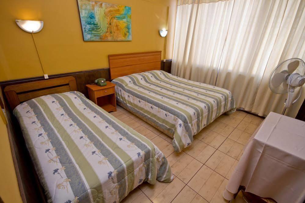 Hotel Intillanka イキケ エクステリア 写真